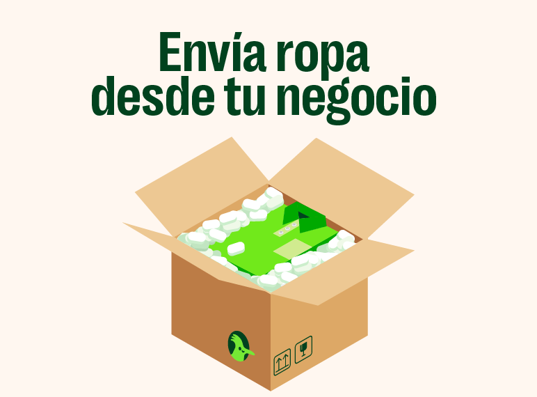 envía ropa desde tu negocio- camisas siendo empacadas